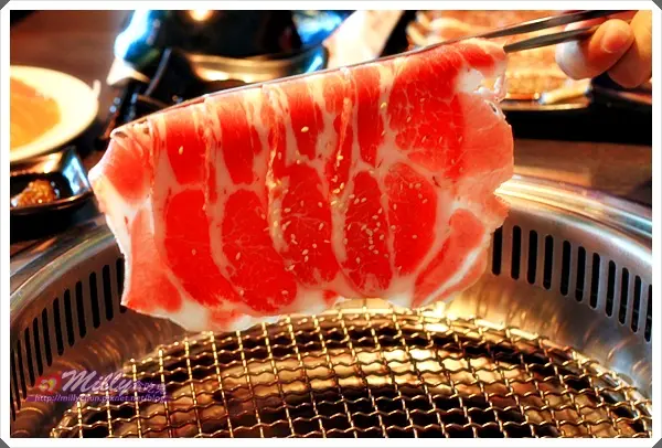 ◆屏東美食推薦◆食肉客推薦必吃-巴菲樂時尚炭火燒肉