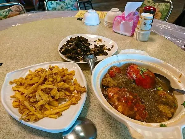 【洪師傅海鮮餐廳】恆春必吃CP值超高的螃蟹冬粉煲★墾丁食記