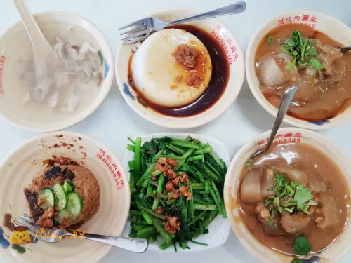 【彰化美食】北斗-多款台灣小吃的肉圓店《范氏肉圓生》碗粿/筒仔米糕/四神湯