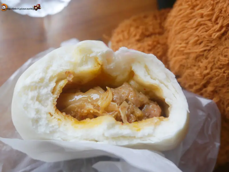 彰化鹿港 店小二肉包 鹹蛋黃肉包好讚 鹿港美食之旅必吃小吃