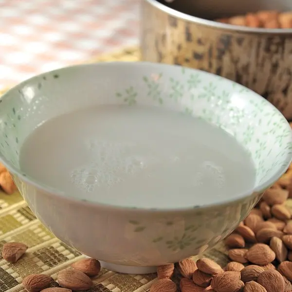 FIFTY YEAR 杏仁茶