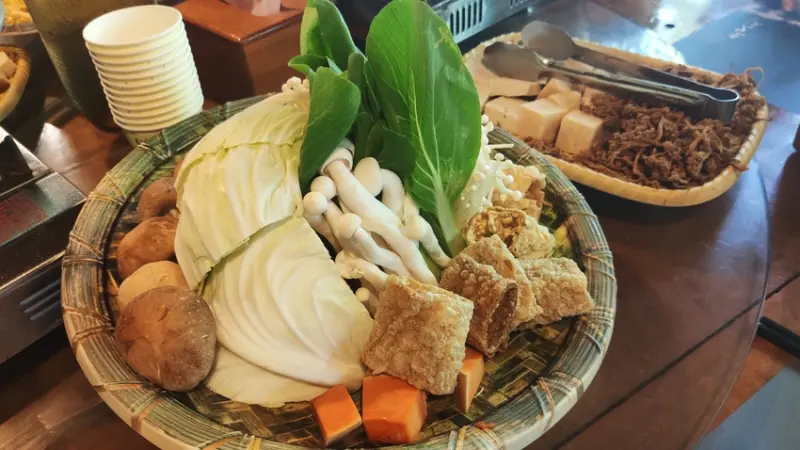 苗栗三義-卓也小屋/好吃好拍蔬食餐廳 - 潔絲蜜愛生活