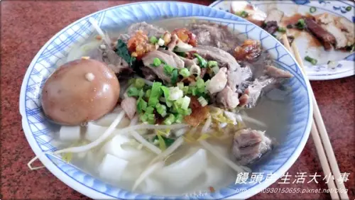 【食記／苗栗】吃了會上榜的麵♪♪金榜麵食館♪♪                
      