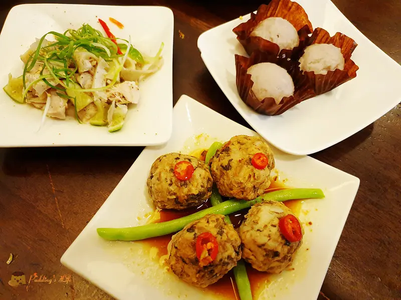 【苗栗美食】公館人氣爆棚老店客家菜《福樂麵店》推薦檸檬梅子雞.黑糖糕.炒粄條