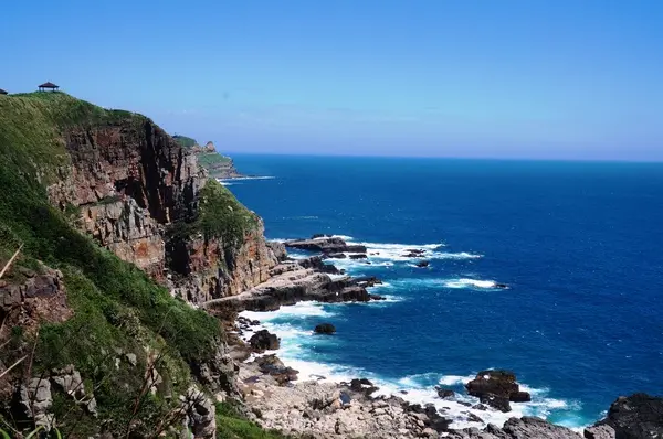 <台灣步道> 東北角.龍洞灣岬步道-與海為鄰的壯闊視野              