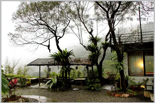 新北石碇●文山草堂●一簞食一瓢飲，在冬日迷霧森林