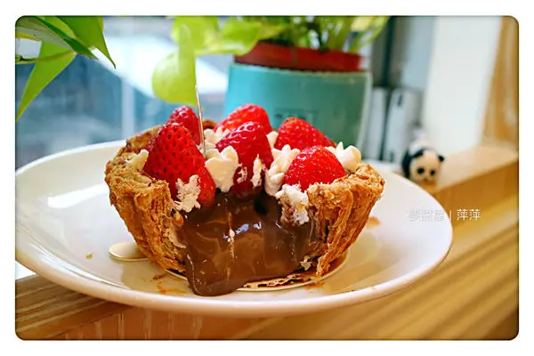 【台北美食】Monteur 夢甜屋(中山門市) ~ 南西商圈下午茶❤️季節限定草莓酥塔/早午餐 - 捷運中山站