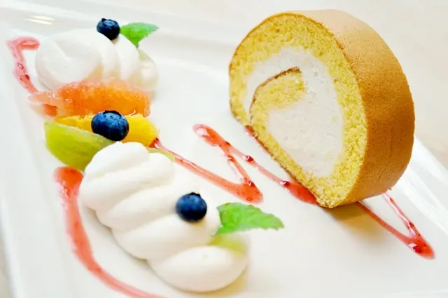 【台北東區】Monteur Café 夢甜屋 (忠孝店)。夢幻甜點~