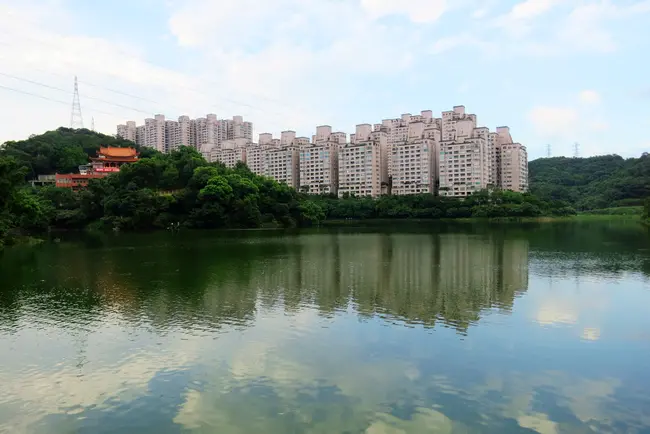 新北旅遊 ∥ 湖光山色之美，就在汐止金龍湖