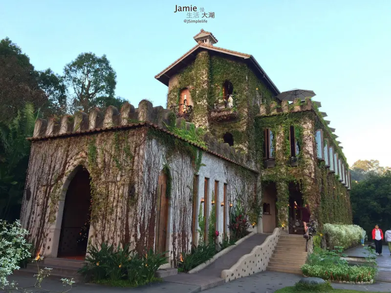 【苗栗｜大湖慢遊】蜿蜒山路，找尋天空遺落靜謐一偶，漫遊童話古堡緩步天空之城