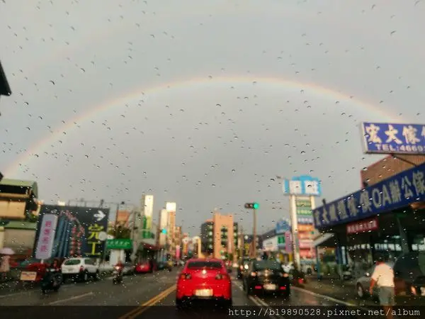 【美食】竹南-海味快炒@平價菜色選擇多/家庭聚餐推薦/烤大牡蠣/薑絲炒大腸/脆皮肥腸