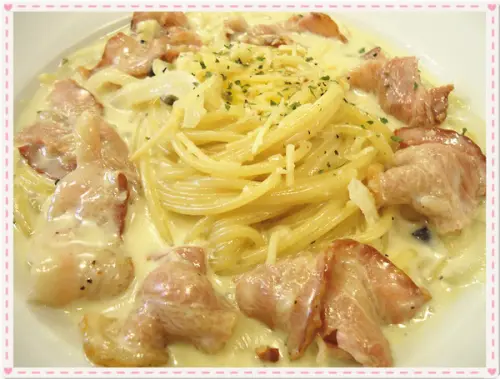 【台中食記-大里區】義大利麵控必收藏♥醜麵:我很醜可是我很可口@阿喜義大利麵              