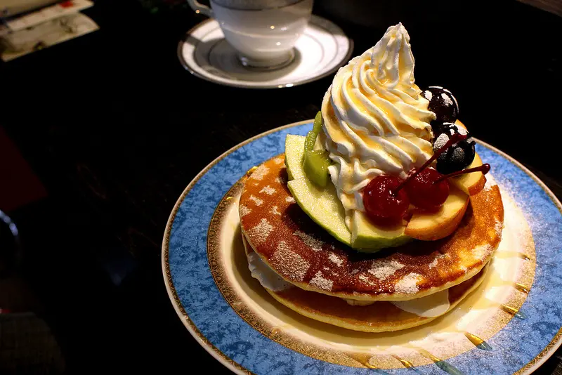 [板橋] ATTS Coffee 日式鍋煎鬆餅～繽紛水果迎新年！