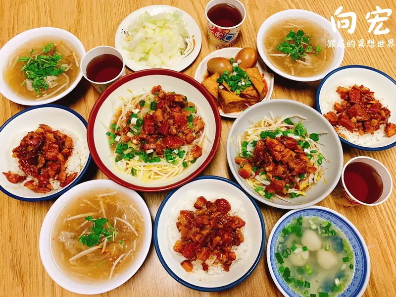 【台中東海】東海CP值超高銅板美食-向宏魯肉飯！便宜好吃大碗東海美食！香菇肉羹湯好喝！有飲料無限暢飲！(台中魯肉飯推薦、向宏魯肉飯菜單2018) @猴屁的異想世界