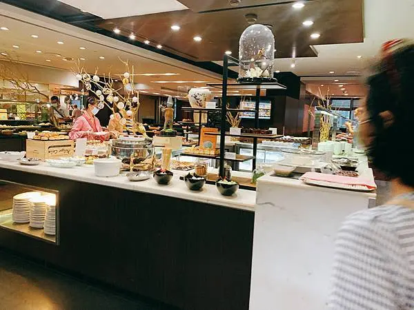 【遠東Café自助餐廳】好評飯店bffet~捷運信義安和站/五星buffet推薦/多國料理/台北飯店吃到飽/飯店buffet