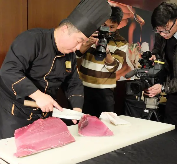 【台北市。大安區】香格里拉遠東Cafe自助餐廳。「心鮮沖繩」海鮮節，全方位滿足饕客的味蕾