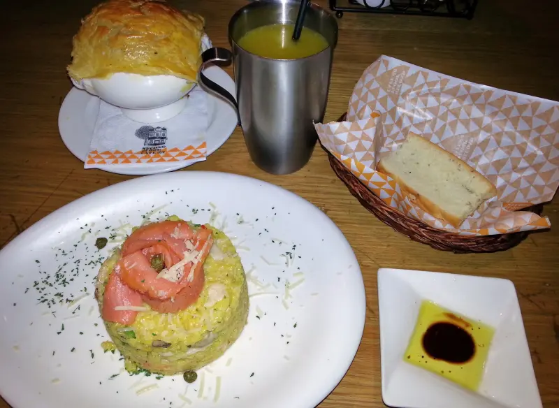 貳樓餐廳~挪威鮭魚奶油飯(套餐)