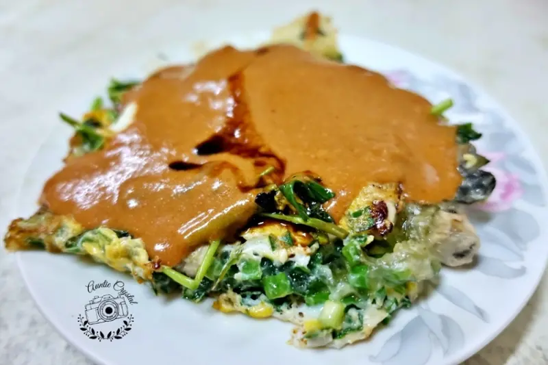 【台中】正兆蚵仔煎 皮脆蚵仔大顆青菜多 廟東夜市美食