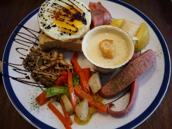 【新北市 板橋/捷運板橋站】merci-隱密的超人氣早午餐