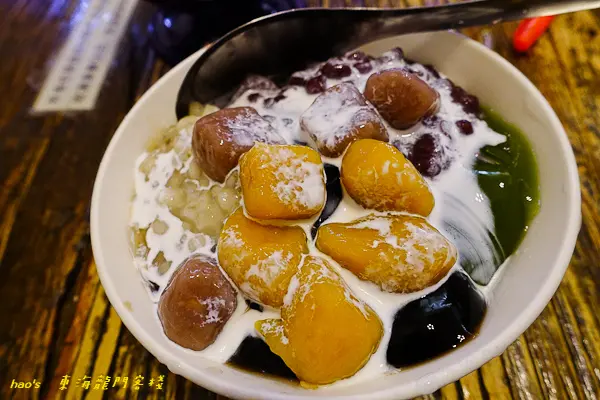 【台中龍井】東海龍門客棧美食 台中東海總店 食尚玩家推薦 - 佈置古色古香，滑嫩Q軟的甜蜜蜜冰品