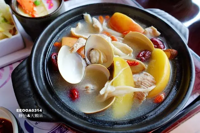 【桃園美食】茶自點複合式餐飲 中正店 ♥ 桃園聚餐/聊天/宵夜好去處 平價火鍋/套餐/炸物/養生食補/珍珠奶茶 提供無線上網/免費停車場