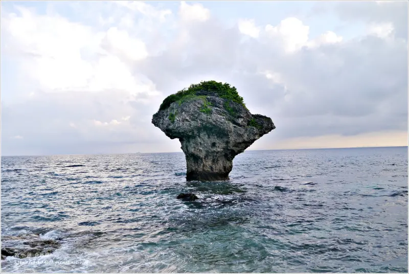 【屏東‧小琉球】小琉球山豬溝步道、烏鬼洞、花瓶岩‧踏訪小琉球三大景點
