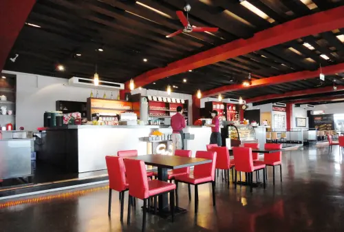 【食記】宜蘭 在半山腰賞夜色美景~橘子咖啡~