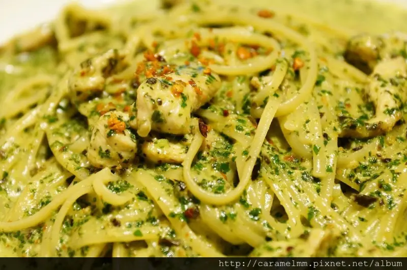 【台北信義】PALM PASTA 小坪數大美味 每口滿嘴蘿勒葉的青醬義大利麵 信義區/六張犁捷運站/和平東路/通化夜市