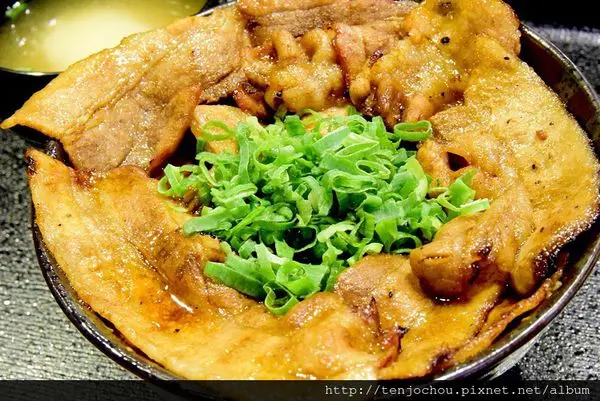 花花,甲飽沒【台北食記】信義區 燒丼株式會社 肉食者限定野狼燒豬丼