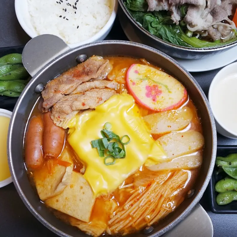 【好食分享】新竹平價美食餐廳推薦,丼飯店部隊鍋再次上線,秋冬涼涼來吃鍋,白飯味增湯吃到飽