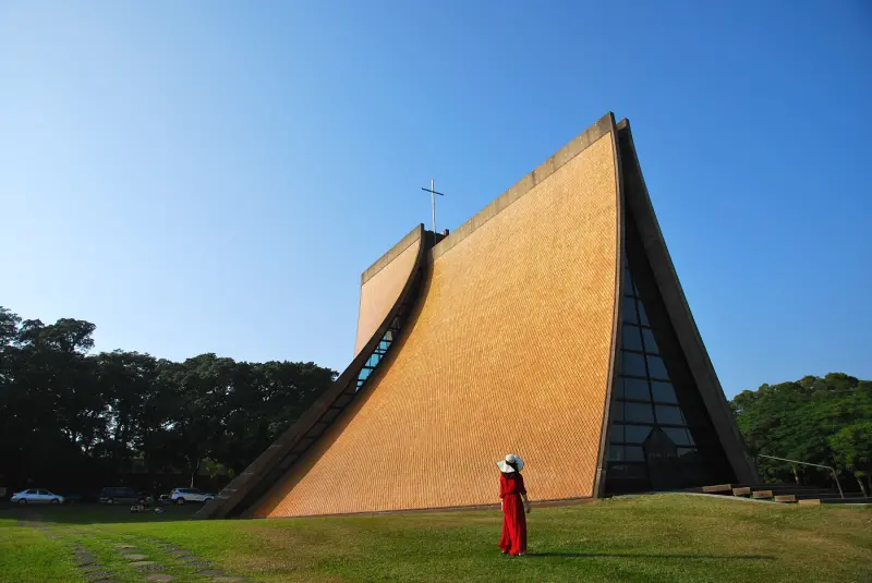 永恆雙曲面 * 台中 . 路思義教堂 ( 東海大學 )
