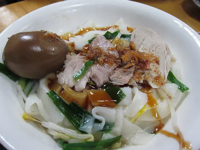 【食記】苗栗三義。賴新魁麵館~人氣旺的客家粄條