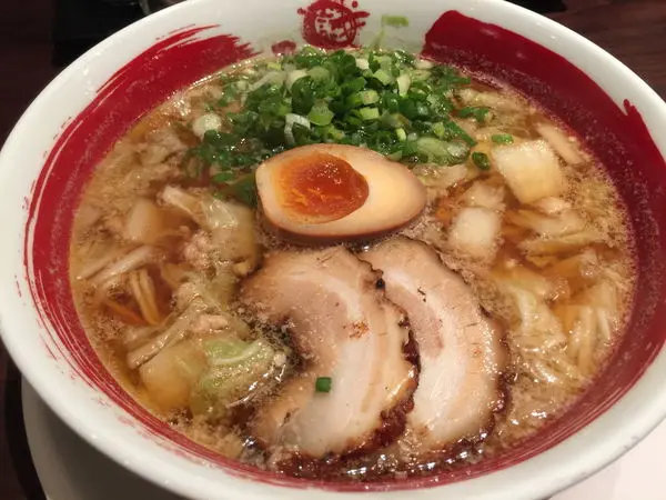 誠屋拉麵 - 好在臺北日式拉麵店還很多囧