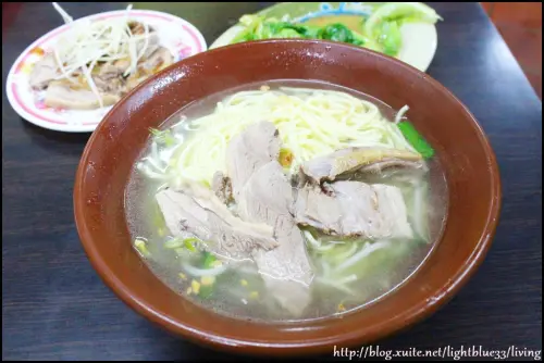 [ 市府站永吉路30巷美食 ] 鴨肉謝～熱呼呼的鴨肉麵、當歸鴨麵線讓你暖身