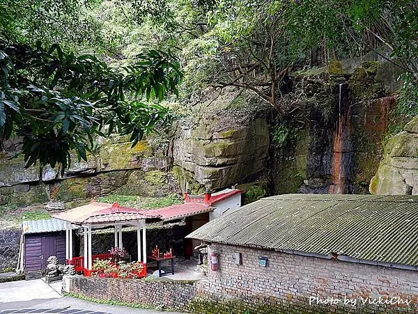 拜訪溫泉守護神：北投不動明王石窟