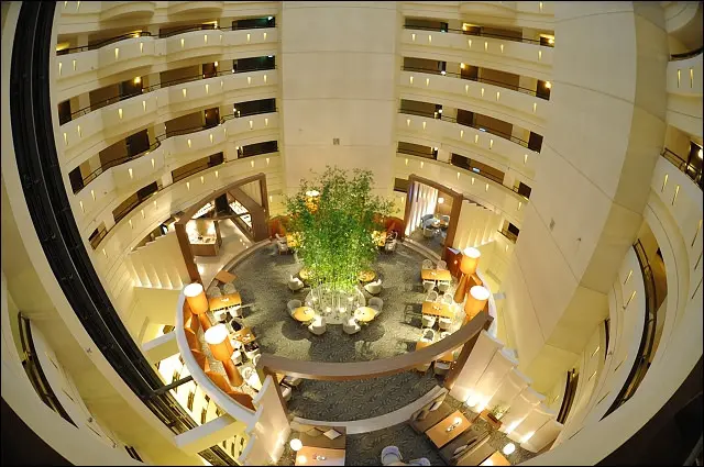 《台南飯店住宿》台南香格里拉遠東國際大飯店~位於台南後火車站成功大學旁．台南市中心交通便利