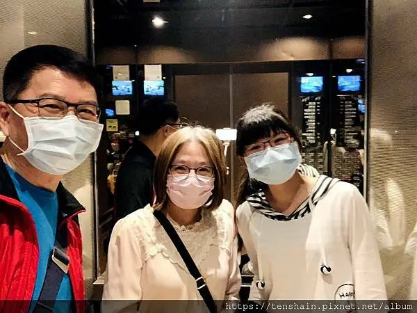 [台南五星級飯店推薦]香格里拉台南遠東大飯店行政家庭房/兩張雙人大床很好睡/58平方米超大空間好舒服/沒有免治馬桶真奇怪/