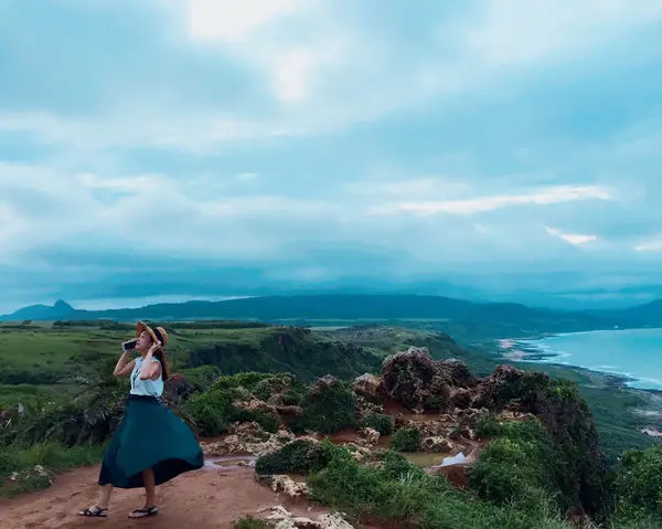[屏東墾丁景點] 龍磐公園 台灣的霍爾移動城堡大草原景色 觀星遠眺海岸日出日落  美麗風景