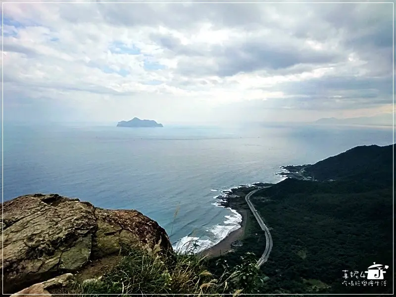 [宜蘭旅遊] 鷹石尖! 絕響的懸崖秘境，IG不能續續發熱的景點，海天一色的龜山島
