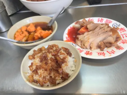 基隆廟口美食˙沿路吃不停