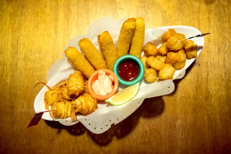 【台中美食】路德威手工啤酒餐廳，轉角迷人小酒館，啤酒.黑啤酒.小麥啤酒.菜單.公益路餐廳推薦.公益路美食