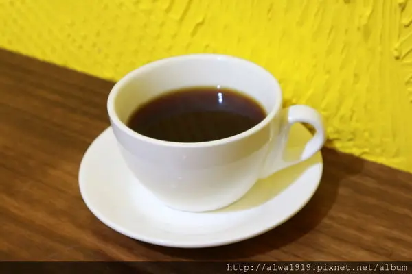 【新竹美食週記】直達咖啡(慈雲店)，圓一個咖啡夢，喝一口熱情直白的手沖咖啡