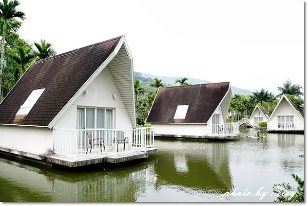 台東21國際渡假村~充滿浪漫風情的水上星空屋