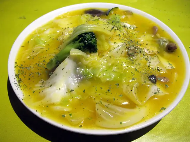 【新莊】隱身花店素食~陶花園
