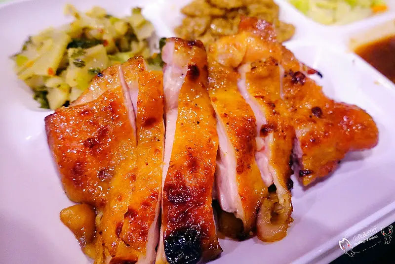 【師大夜市】珍品味泰式碳烤‧感受不出泰式風味～但吃的是一種回味一種記憶！/師大夜市/泰式料理/台電大樓