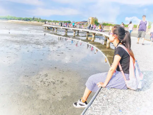 //新竹景點//香山濕地賞蟹步道。彈塗魚。招潮蟹。享受蟹們和彈塗魚們的夾道歡迎，欣賞濕地生態之美