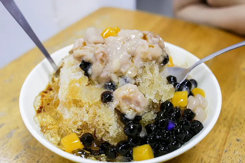 【玩 台北】南機場夜市"芋頭大王"夏季限定超好吃剉冰。就愛跟芋頭纏綿再一起~