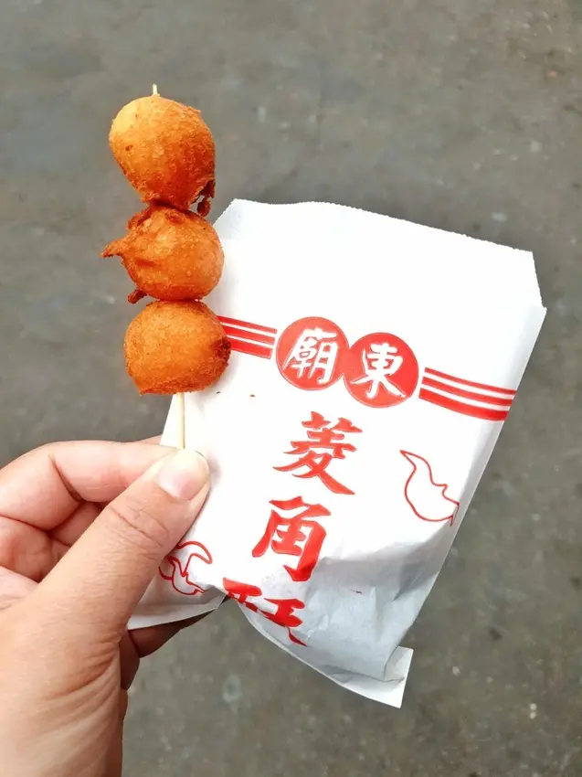 【台中豐原廟東夜市】廟東菱角酥人氣排隊美食