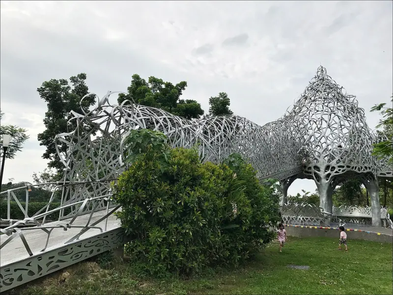 [嘉義景點] 蘭潭風景區月影潭心 嘉義浪漫旅遊景點 跟情人一起約會晚上看蘭潭月影