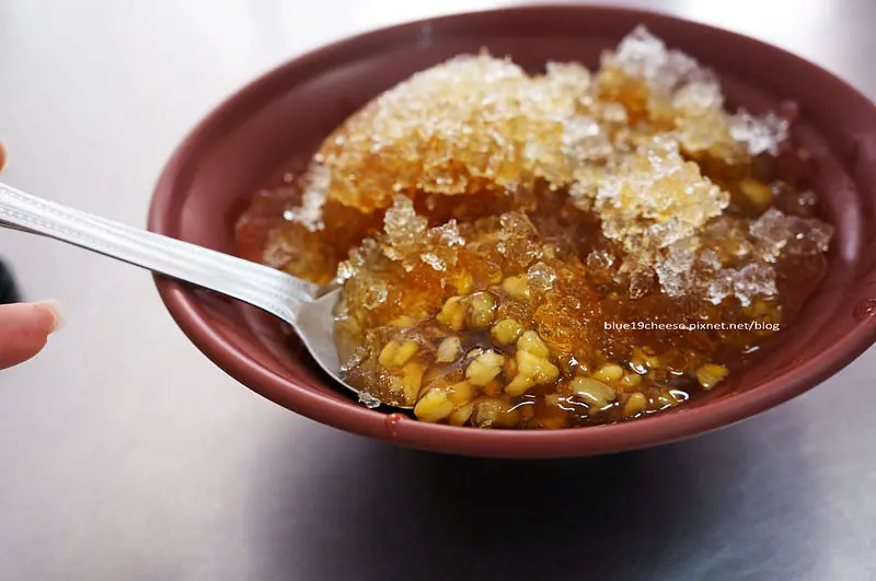 【屏東恆春冰品】阿伯綠豆饌 - 到恆春老街一定要來一碗的綠豆蒜